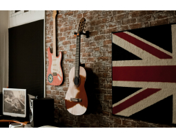 Max guitar studio